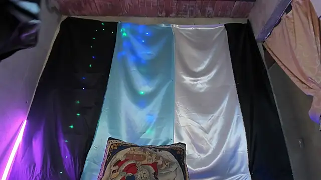 DeisyHarper online show from March 2025 05:04:01 PM