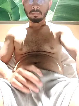 Punekarmanoj97 online show from November 2025 04:18:01 PM