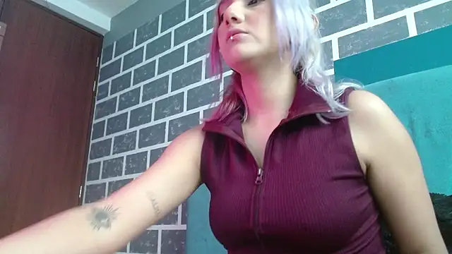 Alterego1   online show from November 2025 12:16:02 PM