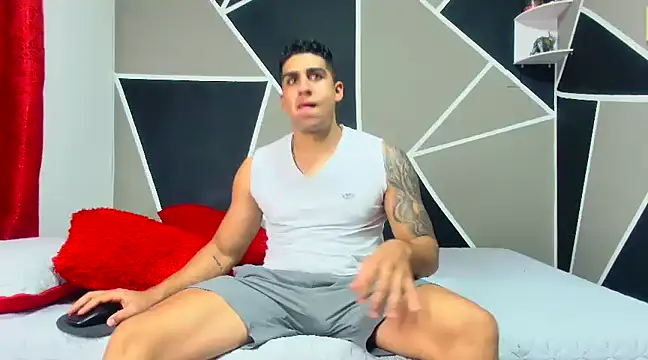 Snapshot of astrom_greyy chatting on January 2025 09:44:02 PM astrom greyy online show from January 2025 09:44:02 PM