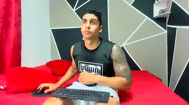 Snapshot of astrom_greyy chatting on March 2025 09:53:02 PM astrom greyy online show from March 2025 09:53:02 PM