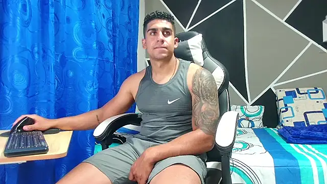 Snapshot of astrom_greyy chatting on October 2025 10:31:01 PM astrom greyy online show from October 2025 10:31:01 PM