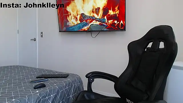 jonhklleyn online show from December 2025 06:13:02 PM
