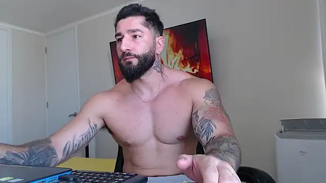 jonhklleyn online show from February 2026 06:44:01 PM