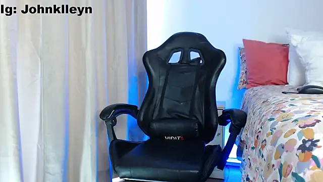 jonhklleyn online show from March 2026 06:01:01 PM