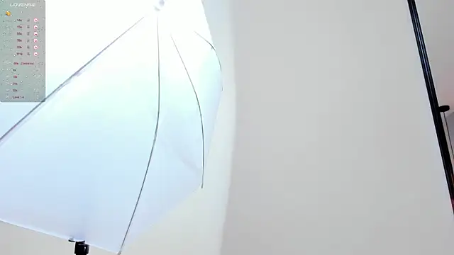 tutu milf online show from March 2025 06:54:02 PM