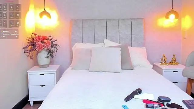 tutu milf online show from October 2025 07:03:02 PM