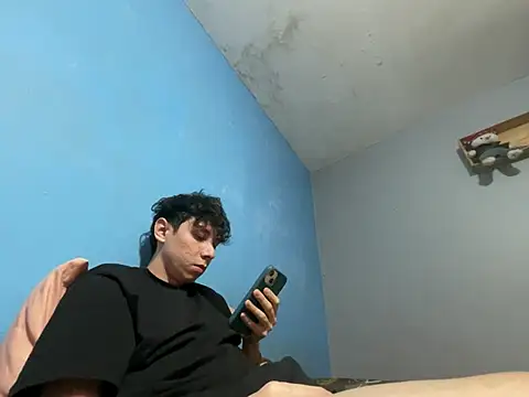 Omaaaaaaa00001 online show from February 2025 12:32:01 AM