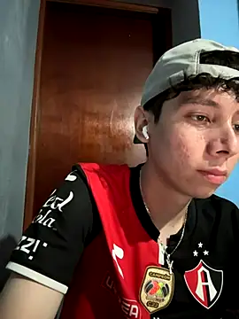 Omaaaaaaa00001 online show from October 2025 06:42:02 PM