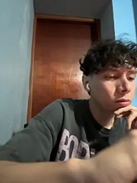 Omaaaaaaa00001 online show from November 2025 07:47:01 PM