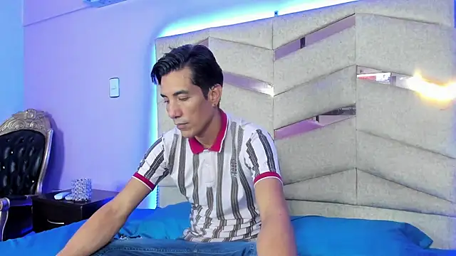 Snapshot of EdwardVlad chatting on January 2025 07:13:01 PM EdwardVlad online show from January 2025 07:13:01 PM