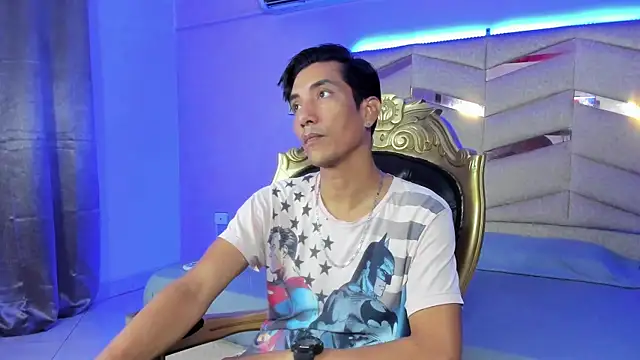 Snapshot of EdwardVlad chatting on January 2025 07:13:02 PM EdwardVlad online show from January 2025 07:13:02 PM