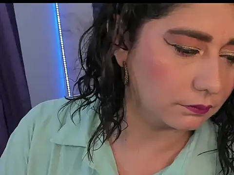 alinabozz1 online show from July 2026 03:54:02 AM