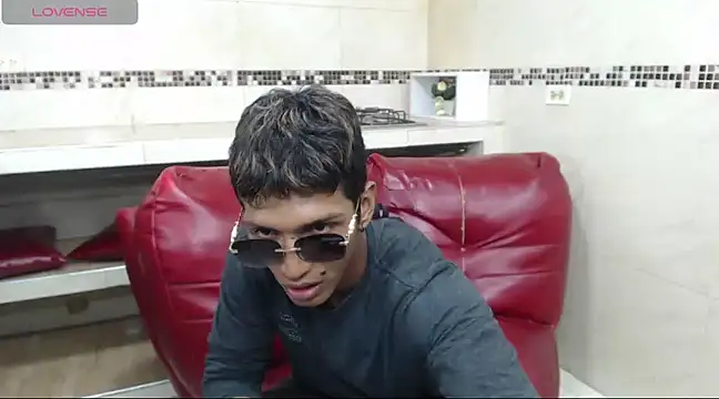 mau elixxx online show from February 2025 03:27:02 PM