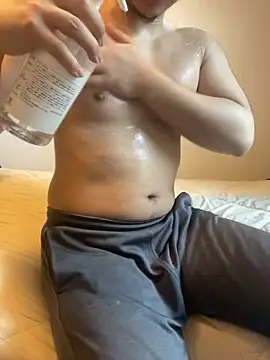 Snapshot of YU-KI00 chatting on February 2026 05:19:02 AM YU-KI00 online show from February 2026 05:19:02 AM