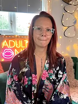 Snapshot of MelodyRoseUk chatting on September 2025 10:50:01 AM MelodyRoseUk online show from September 2025 10:50:01 AM