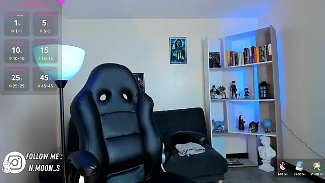 Snapshot of Alanna-Zue chatting on December 2024 10:07:01 PM Alanna-Zue online show from December 2024 10:07:01 PM