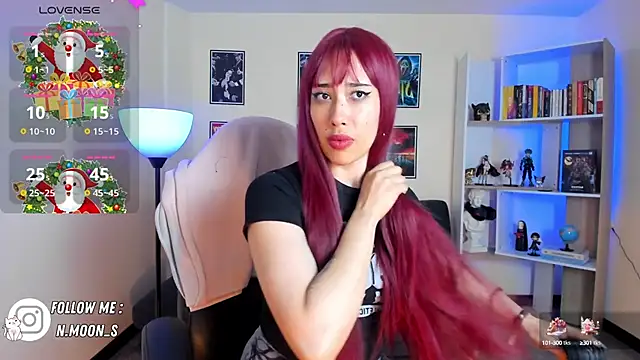 Snapshot of Alanna-Zue chatting on December 2024 10:32:02 PM Alanna-Zue online show from December 2024 10:32:02 PM