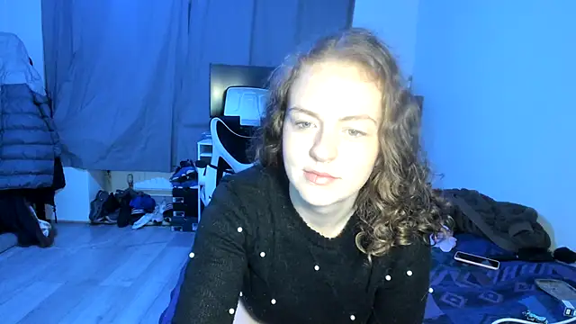 ENGLISHEMILY 69 online show from February 2025 06:31:01 AM