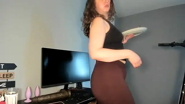 ENGLISHEMILY 69 online show from March 2025 11:53:02 AM