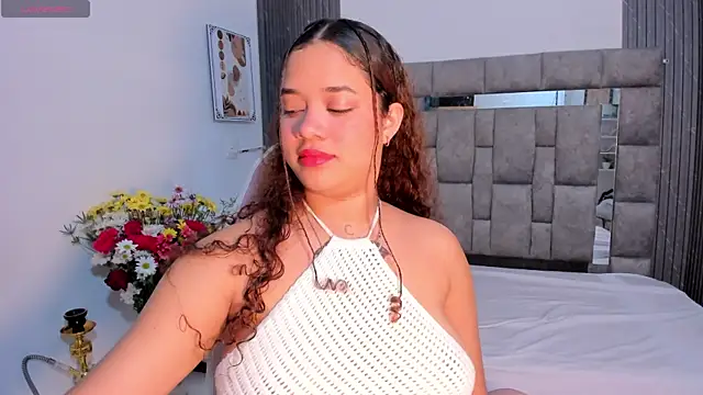 zulyjones online show from November 2025 12:48:01 PM