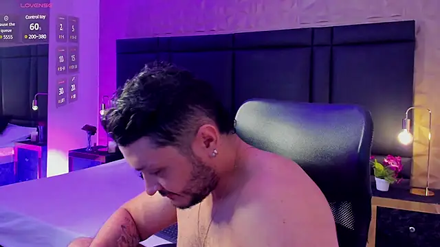 JossAckland online show from February 2025 02:49:01 PM