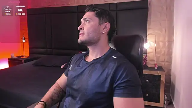 JossAckland online show from March 2025 03:29:02 PM