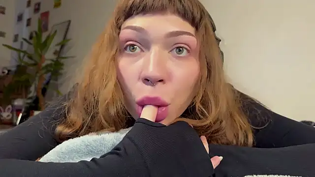 PaulaPratt online show from January 2025 11:58:02 AM