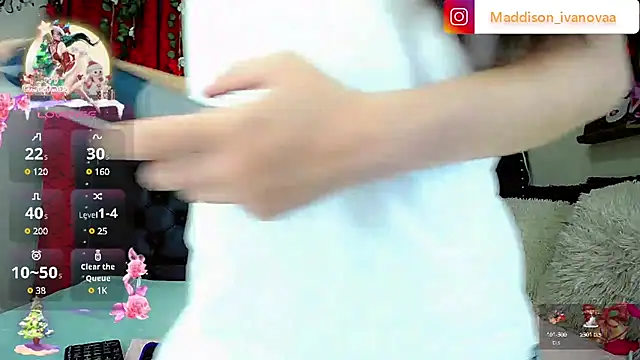 Madisson Ivanova online show from December 2024 05:58:02 AM