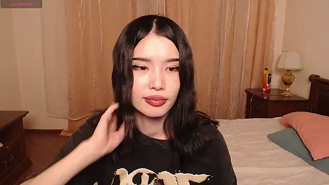 Snapshot of Velvetsky_1 chatting on December 2024 02:31:02 PM Velvetsky 1 online show from December 2024 02:31:02 PM