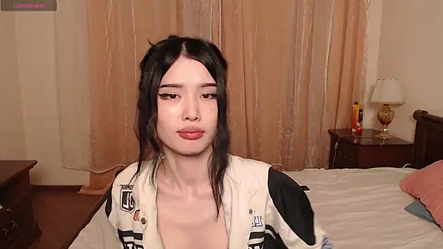 Snapshot of Velvetsky_1 chatting on December 2024 05:33:02 PM Velvetsky 1 online show from December 2024 05:33:02 PM