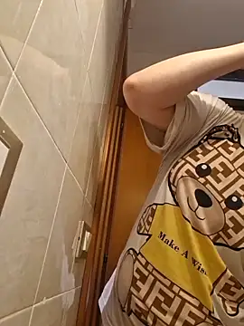 perla97 online show from February 2025 08:47:02 PM