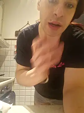 perla97 online show from February 2025 08:42:01 PM