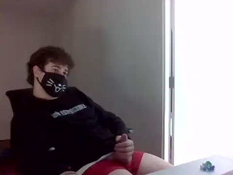 Snapshot of Your_femboy24 chatting on February 2025 01:22:01 AM Your femboy24 online show from February 2025 01:22:01 AM