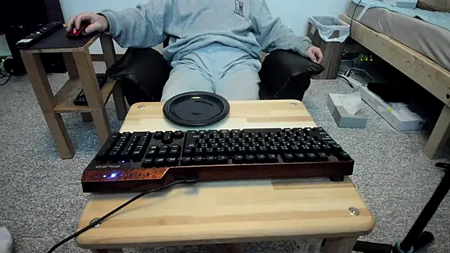 Snapshot of hachunemiku chatting on March 2025 05:45:01 PM hachunemiku online show from March 2025 05:45:01 PM