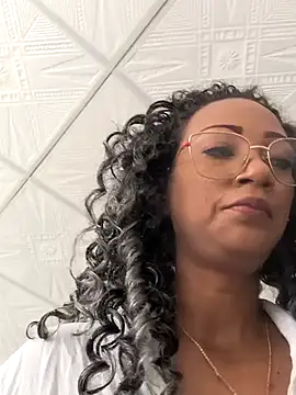 Amaliu  online show from March 2025 07:47:02 PM