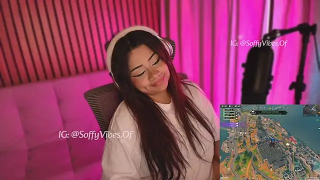 Snapshot of soffyvibes- chatting on June 2026 02:53:01 AM soffyvibes- online show from June 2026 02:53:01 AM