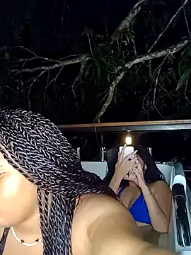 Snapshot of DANIELA_MICHEL chatting on December 2024 12:23:01 AM DANIELA MICHEL online show from December 2024 12:23:01 AM