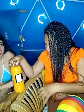 Snapshot of DANIELA_MICHEL chatting on December 2024 10:44:02 AM DANIELA MICHEL online show from December 2024 10:44:02 AM