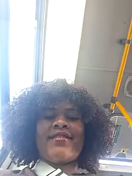 Snapshot of DANIELA_MICHEL chatting on February 2025 12:47:02 PM DANIELA MICHEL online show from February 2025 12:47:02 PM