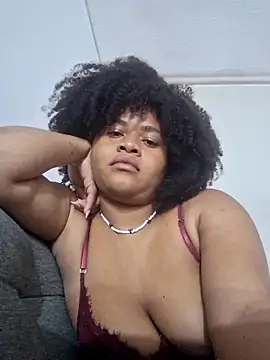 Snapshot of DANIELA_MICHEL chatting on March 2025 02:03:01 PM DANIELA MICHEL online show from March 2025 02:03:01 PM