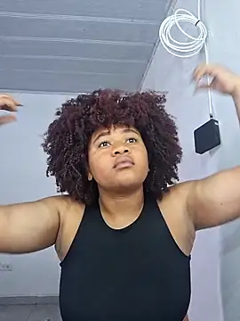 Snapshot of DANIELA_MICHEL chatting on October 2025 06:17:02 PM DANIELA MICHEL online show from October 2025 06:17:02 PM