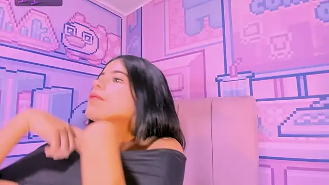  18alice online show from February 2025 10:32:01 PM