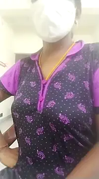 Snapshot of Preethytamilsexy chatting on February 2025 02:32:01 PM Preethytamilsexy online show from February 2025 02:32:01 PM