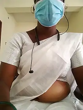 Snapshot of Preethytamilsexy chatting on February 2026 05:26:01 AM Preethytamilsexy online show from February 2026 05:26:01 AM