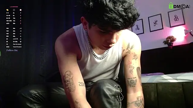 LyleBennett  online show from March 2026 12:38:02 PM