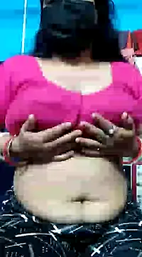 Snapshot of BERRY_00 chatting on January 2025 01:41:01 AM BERRY 00 online show from January 2025 01:41:01 AM