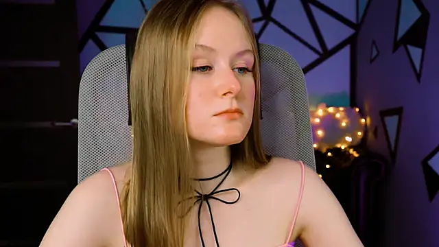 VivienLeeigh online show from January 2025 12:17:02 PM