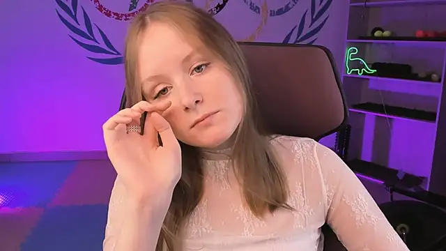 VivienLeeigh online show from February 2025 04:14:02 PM