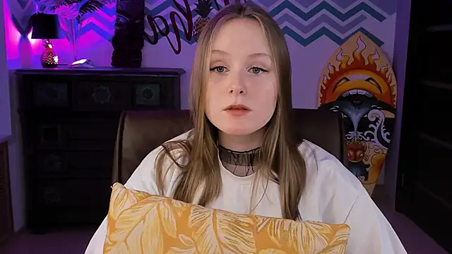 VivienLeeigh online show from March 2025 12:11:02 PM